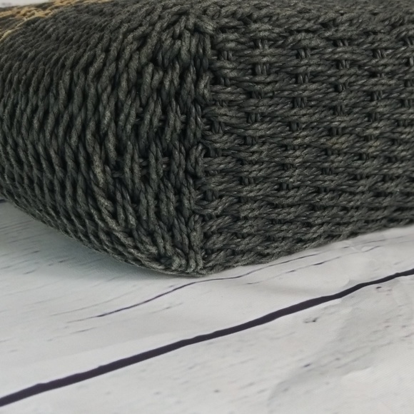 Brighton woven shoulder bag - Picture 6 of 8